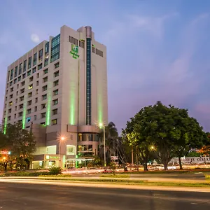 Отель Select By Ihg ****